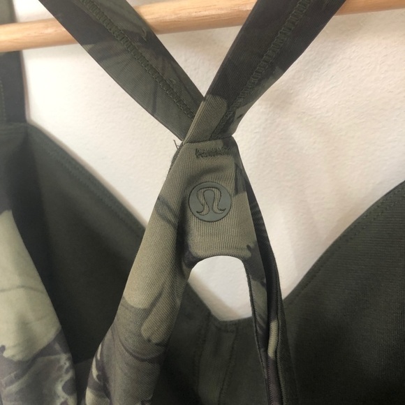 Lululemon Wrap It Up Tank green size 6 - Picture 5 of 9